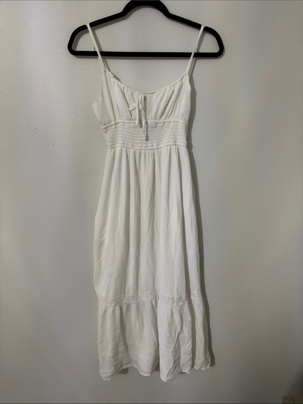 White Spaghetti-Strap Summer Dress with pockets Hollister Small